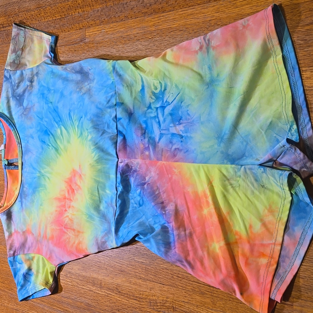 GtoG Kids Girl XL Rainbow Tie-Dye Stretch Keyhole Back Pocket Short Romper